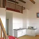 Hoteliere Scudo מלון דירות אז'אקסיו