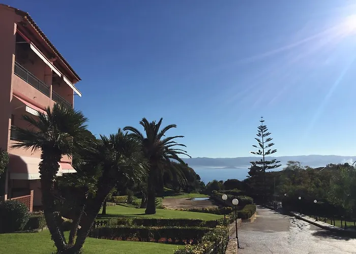 Hoteliere Scudo Ajaccio (Corsica)