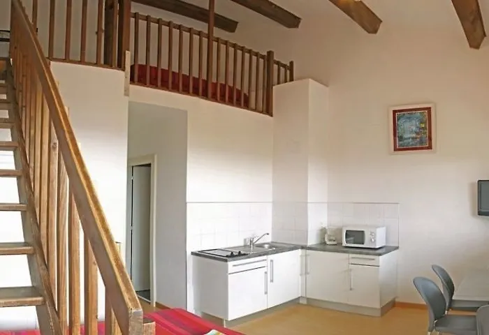 Hoteliere Scudo מלון דירות אז'אקסיו