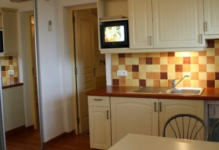 Hoteliere Scudo Aparthotel *