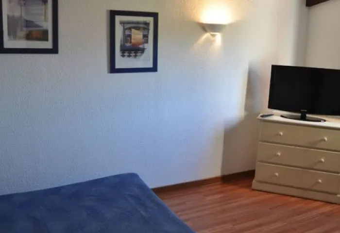 Hoteliere Scudo מלון דירות *