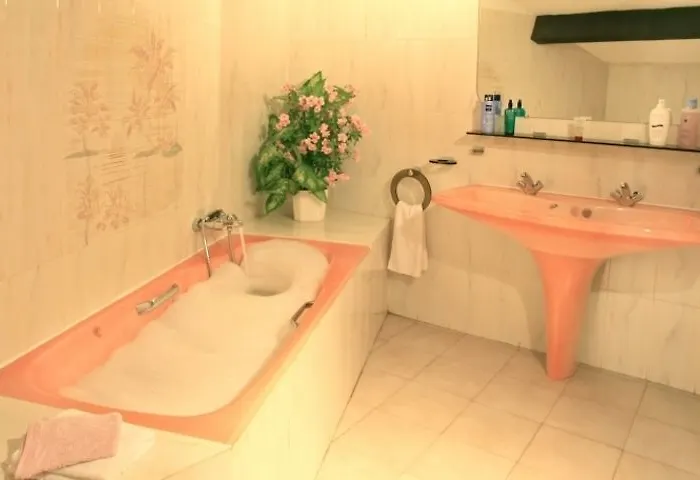 Hoteliere Scudo Aparthotel Ajaccio (Corsica)