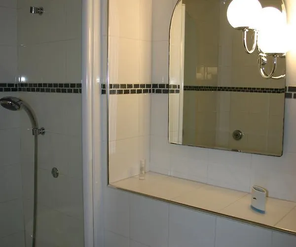 Hoteliere Scudo * Ajaccio (Corsica)